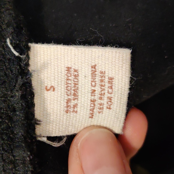 Wish List | Black floral embroidered cropped jean - Picture 6 of 6